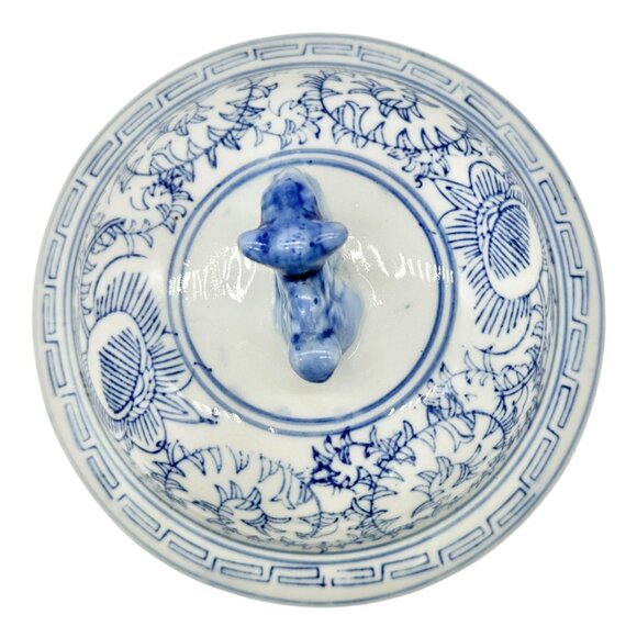 Vintage Ceramic Lidded Jar Blue White Floral Design and Animal Figurine Topper - Picture 9 of 9